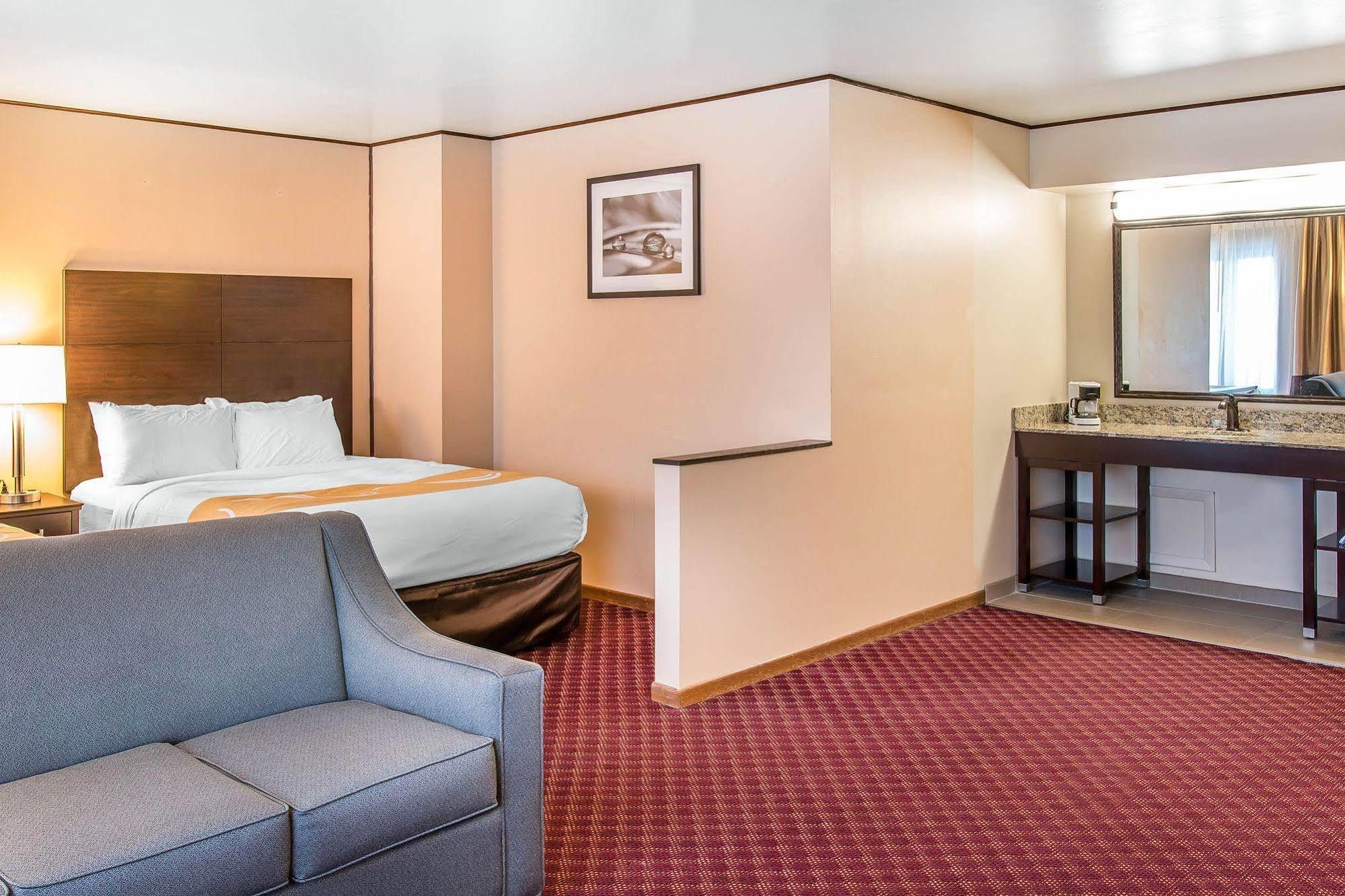 Quality Inn & Suites Houghton Exterior foto