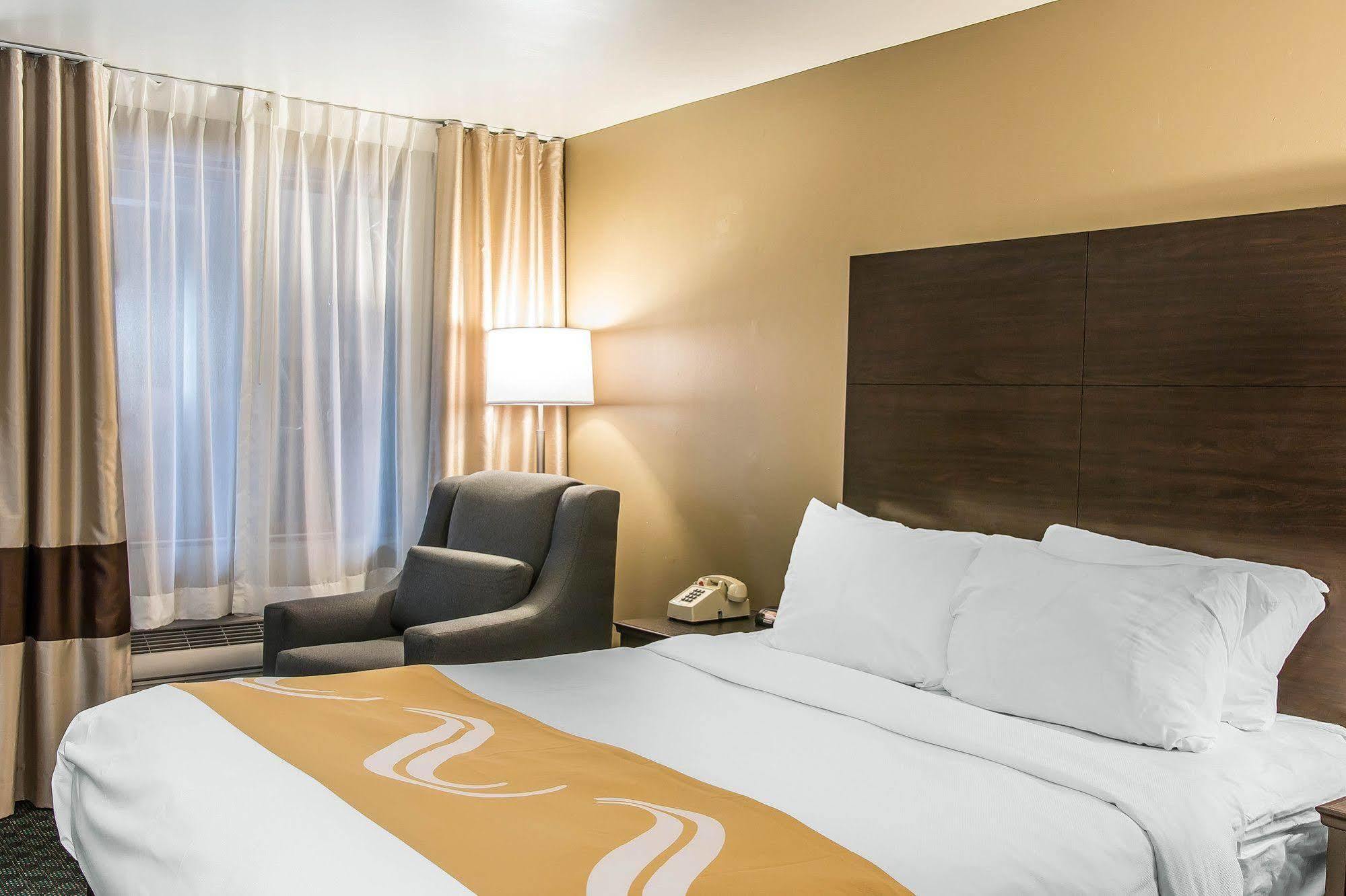 Quality Inn & Suites Houghton Exterior foto