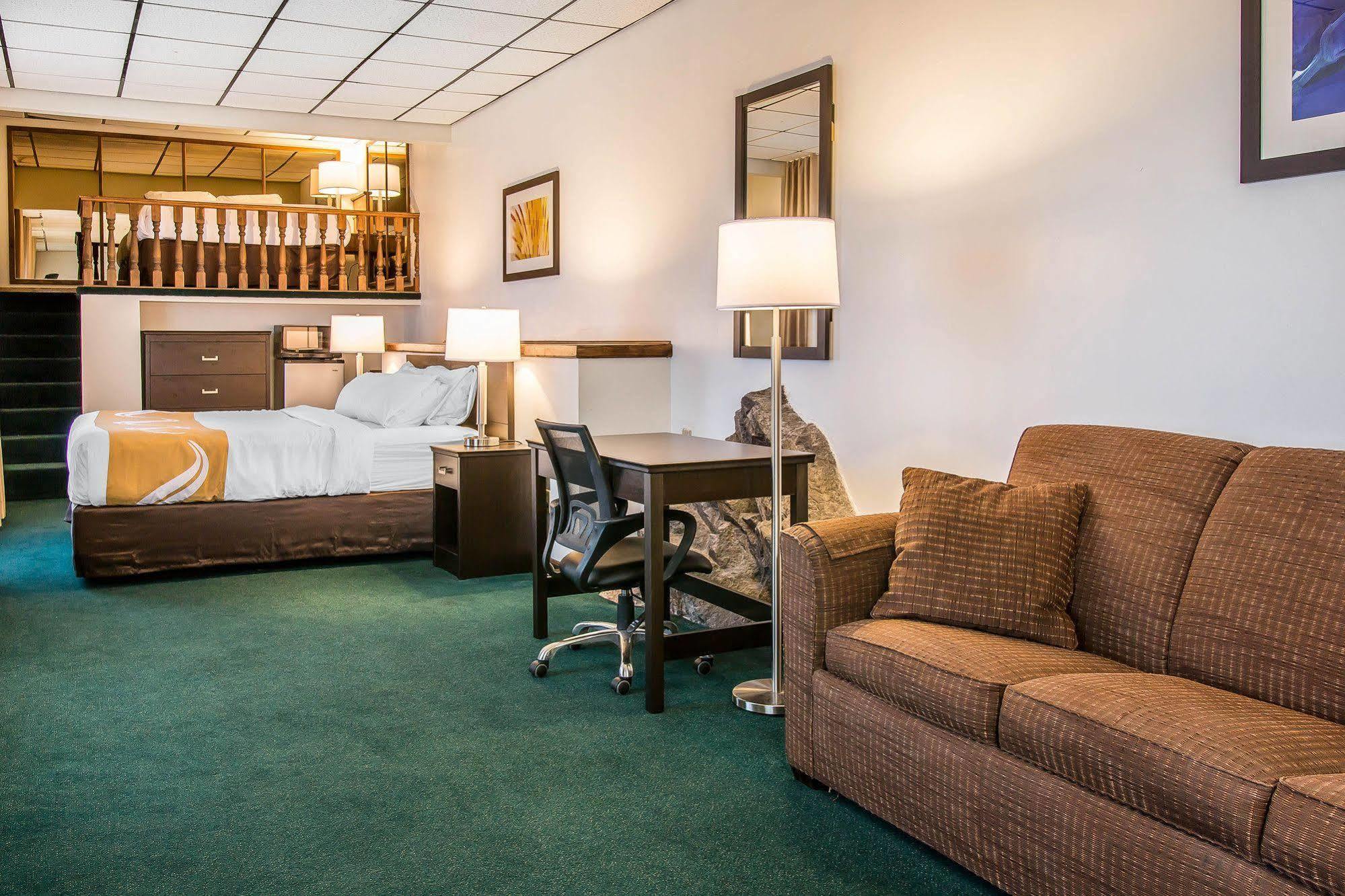 Quality Inn & Suites Houghton Exterior foto
